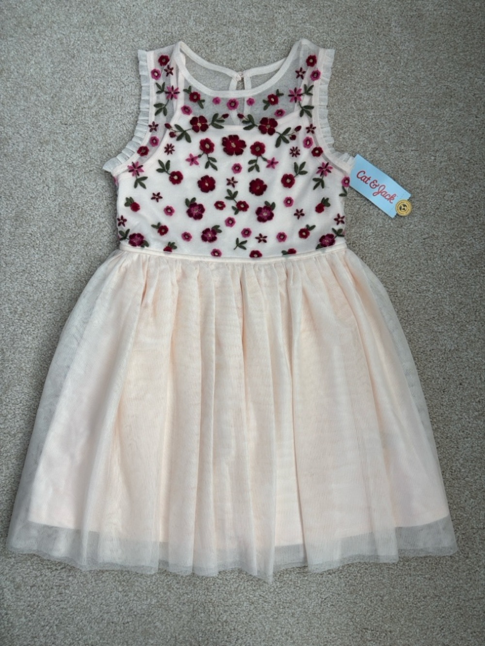 Cat & Jack NWT floral embroidery tulle dress size 8.